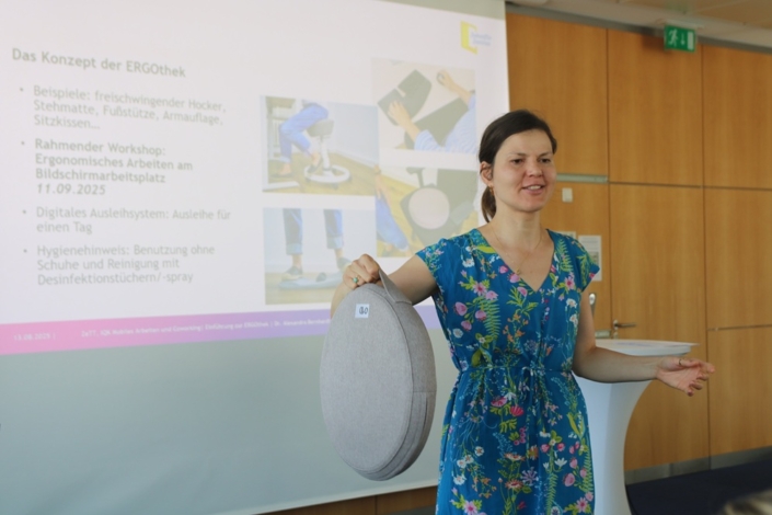 (1) ERGOthek-Bürohelfer-2025